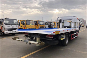 君山汽车救援补胎